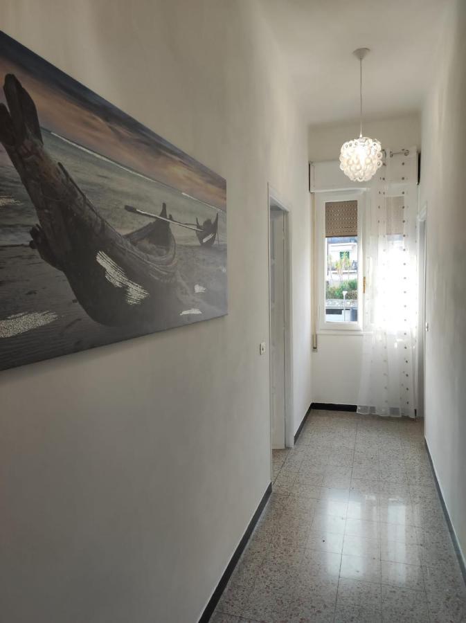 Appartamento Vicino Al Mare Con Parcheggio 里瓦利古雷 外观 照片