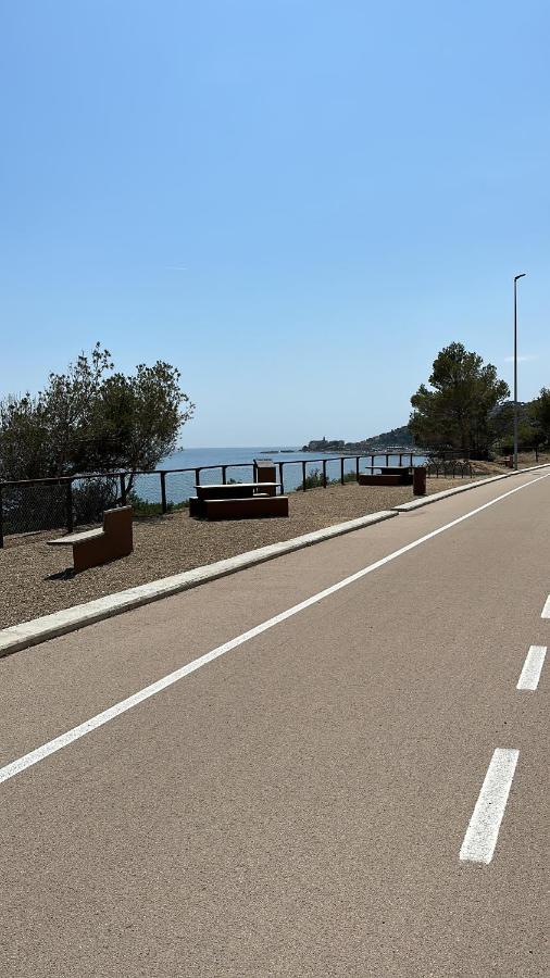 Appartamento Vicino Al Mare Con Parcheggio 里瓦利古雷 外观 照片